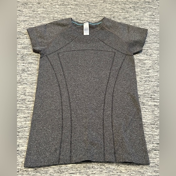 Ivivva Other - Ivivva Athletic Swiftly T Shirt Size 10